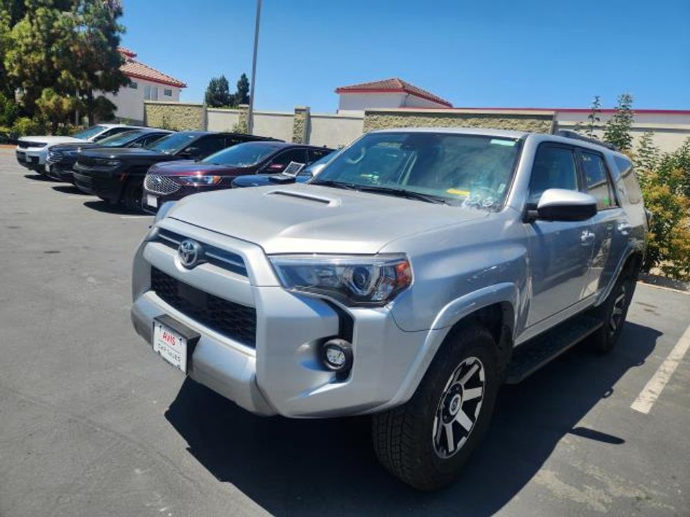 2024 Toyota 4Runner TRD Off Road