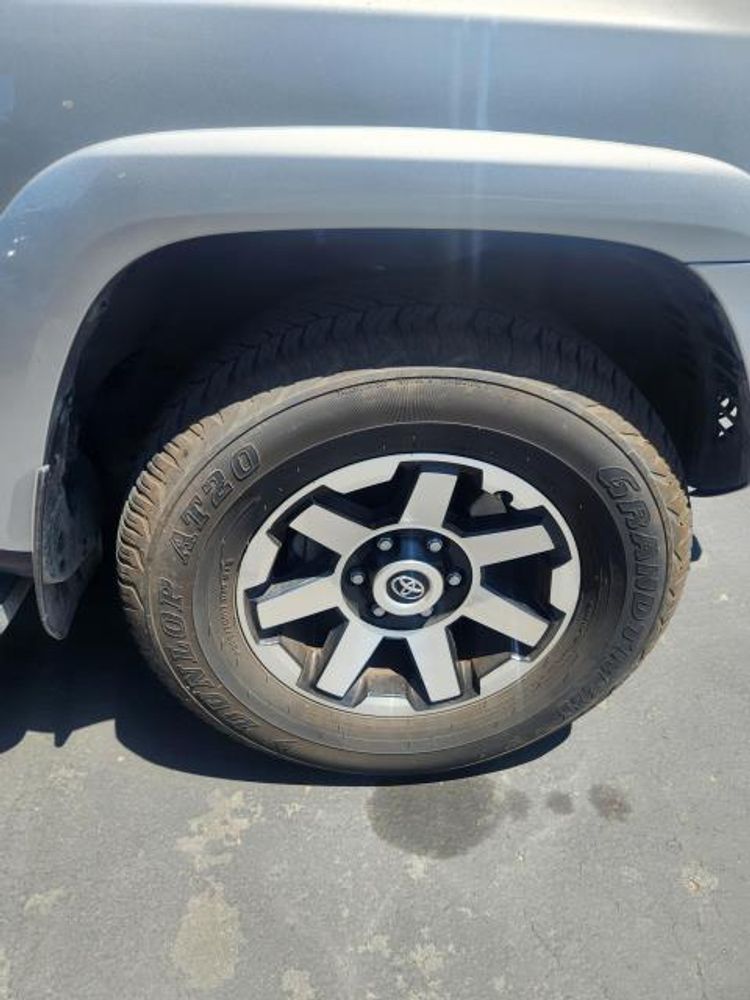 2024 Toyota 4Runner TRD Off Road