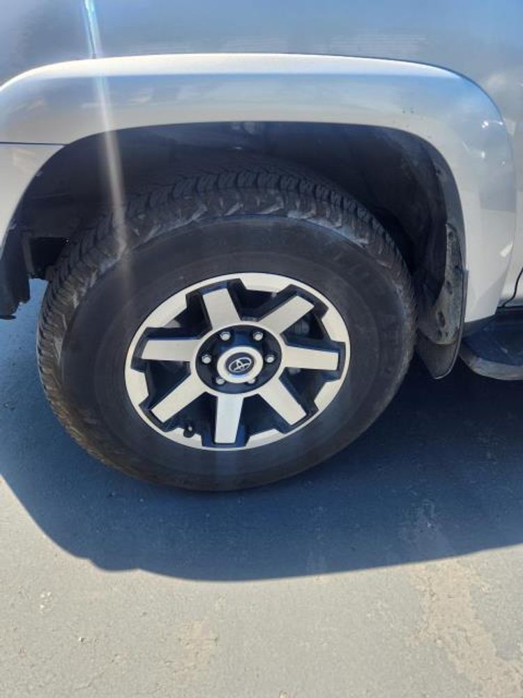 2024 Toyota 4Runner TRD Off Road