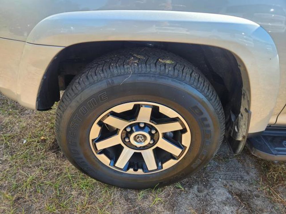 2024 Toyota 4Runner TRD Off Road