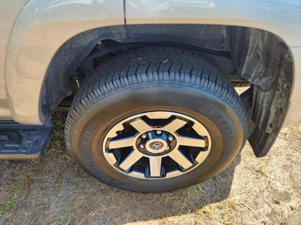 2024 Toyota 4Runner TRD Off Road