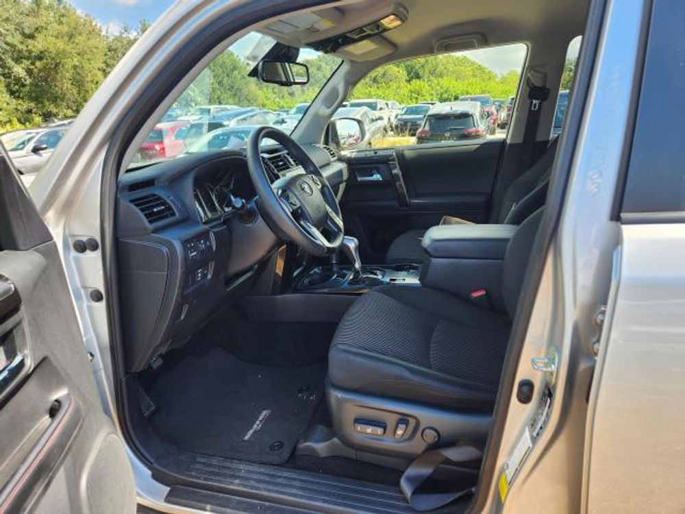 2024 Toyota 4Runner TRD Off Road
