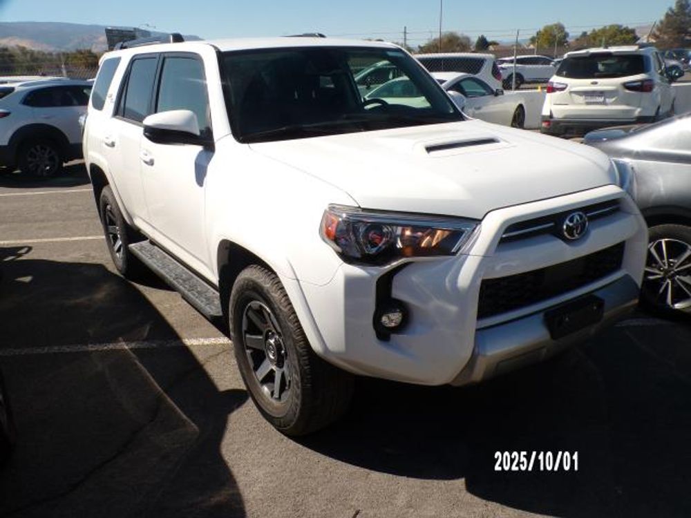 2024 Toyota 4Runner TRD Off Road