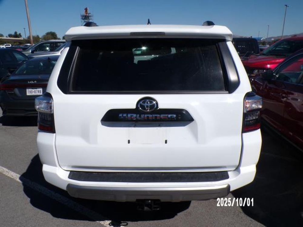 2024 Toyota 4Runner TRD Off Road