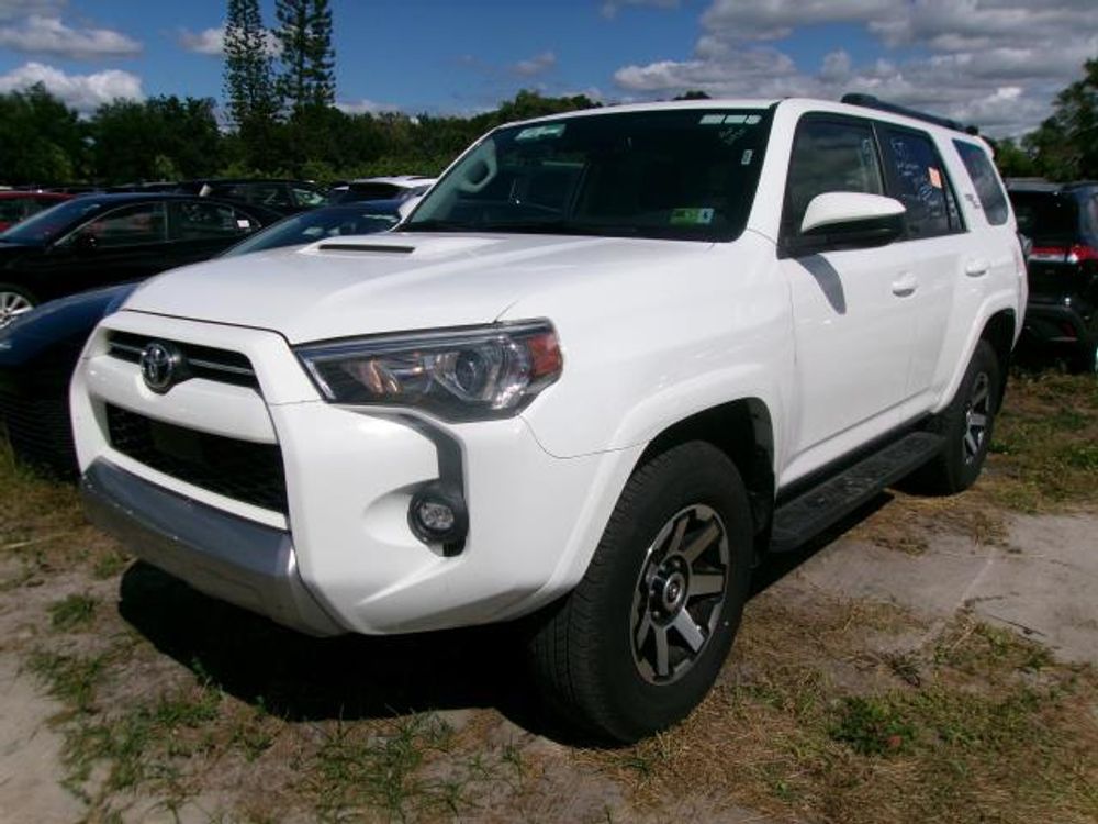 2024 Toyota 4Runner TRD Off Road