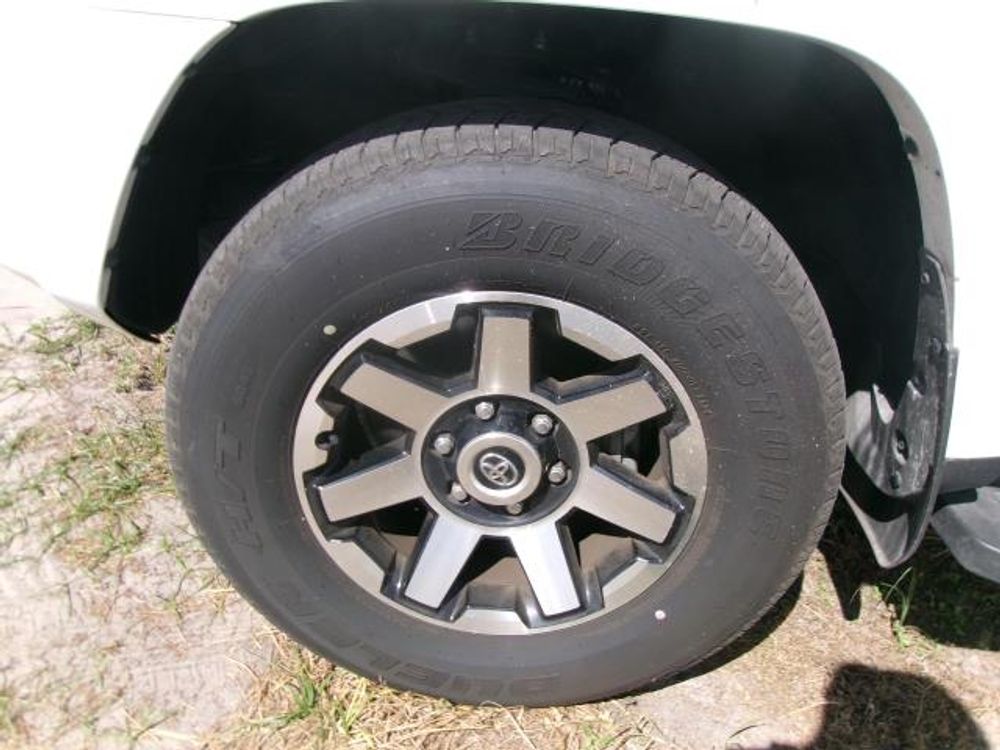 2024 Toyota 4Runner TRD Off Road