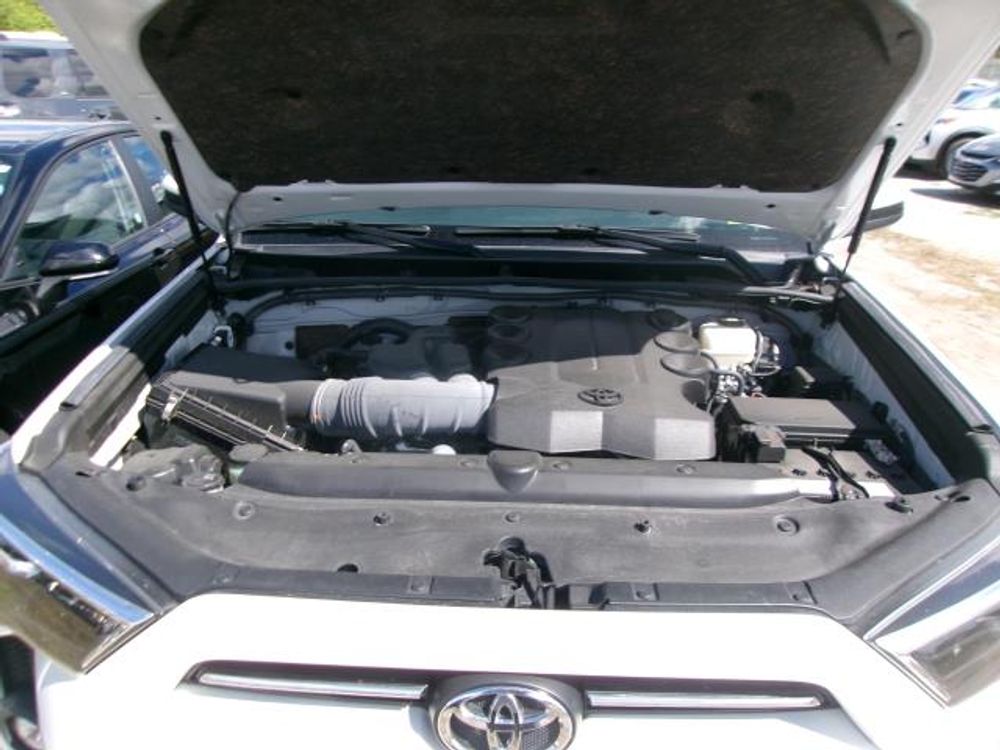 2024 Toyota 4Runner TRD Off Road