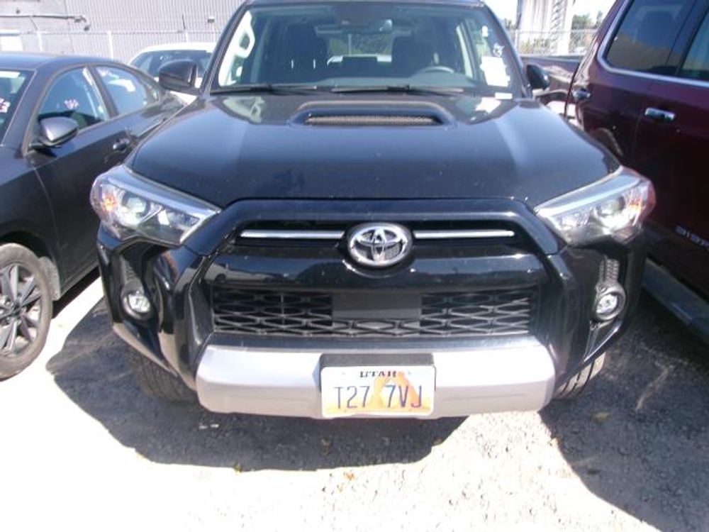 2024 Toyota 4Runner TRD Off Road