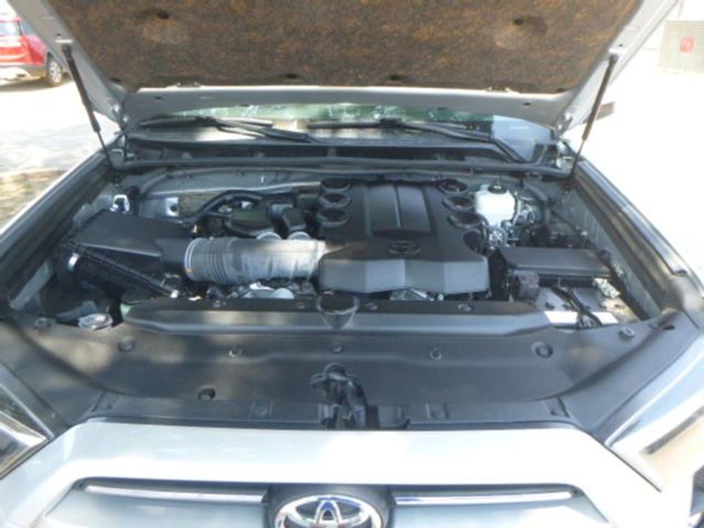 2024 Toyota 4Runner TRD Off Road
