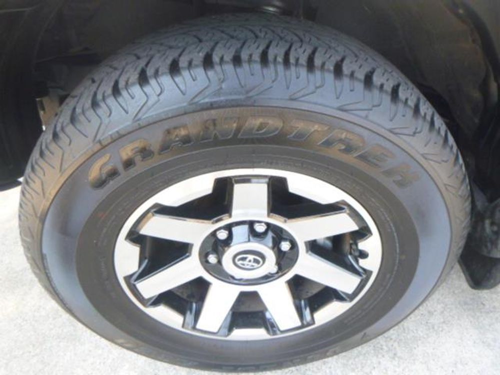 2024 Toyota 4Runner TRD Off Road