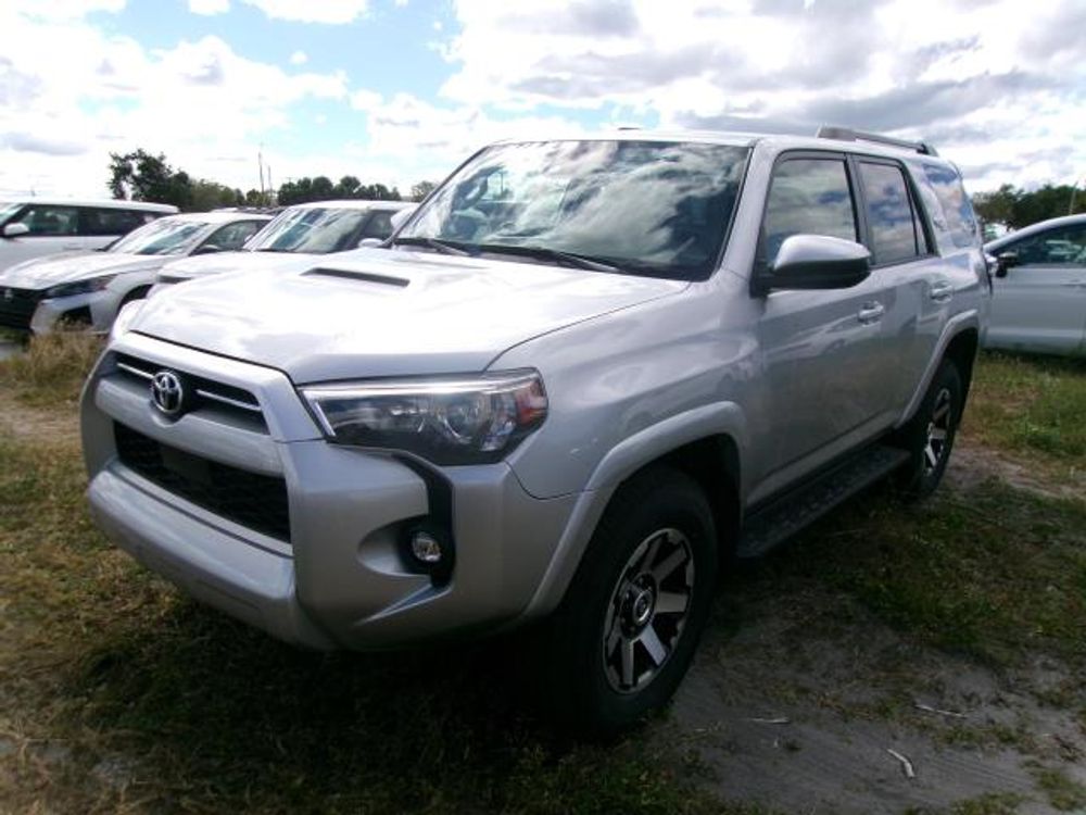 2024 Toyota 4Runner TRD Off Road