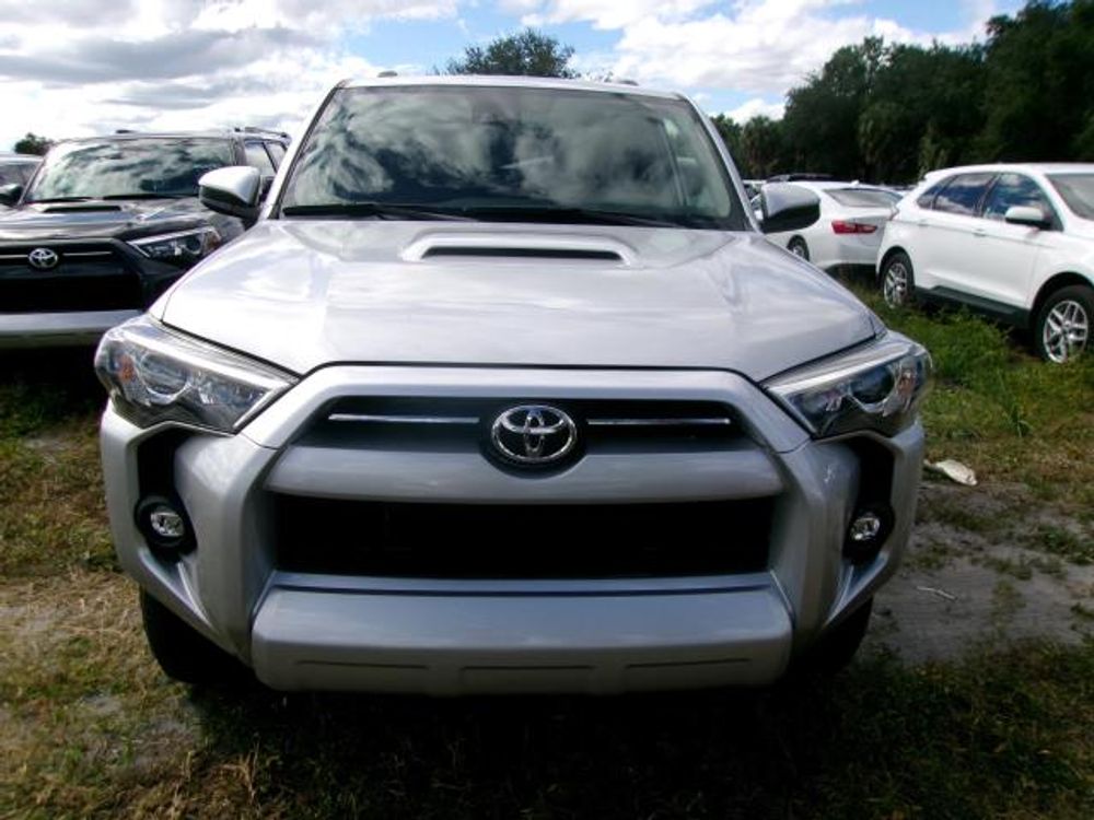 2024 Toyota 4Runner TRD Off Road