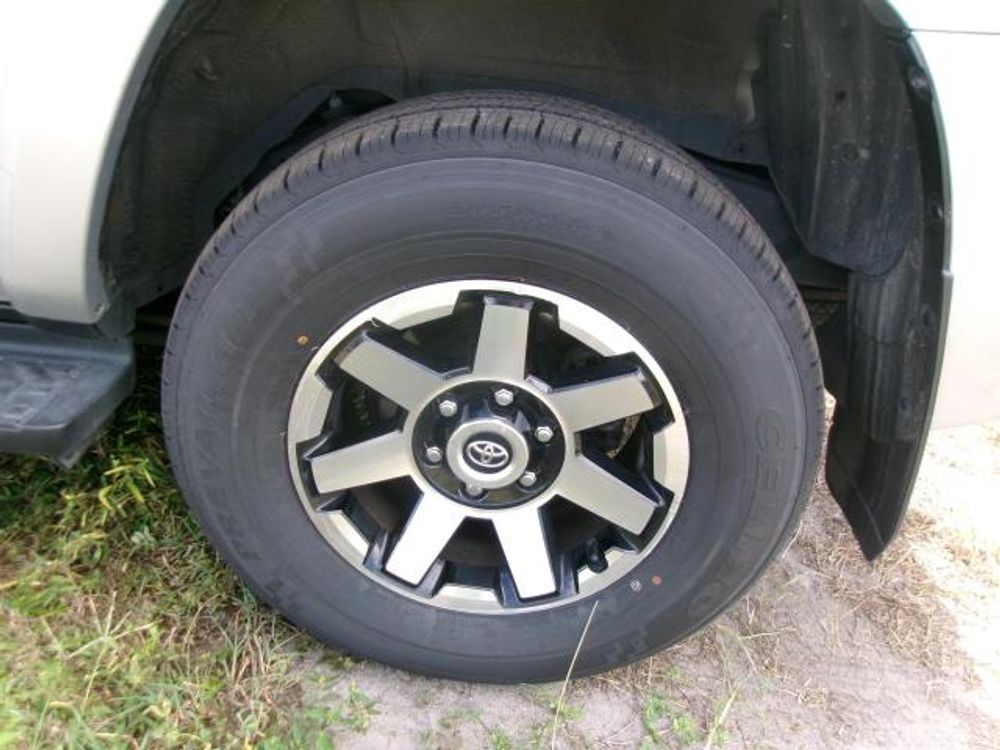 2024 Toyota 4Runner TRD Off Road