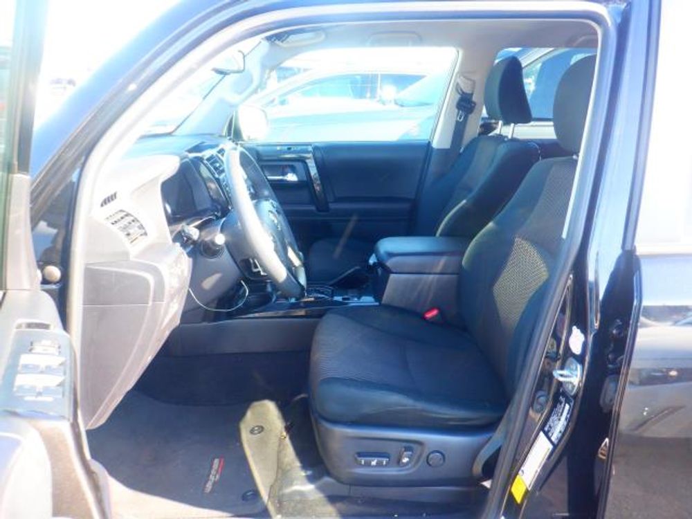 2024 Toyota 4Runner TRD Off Road