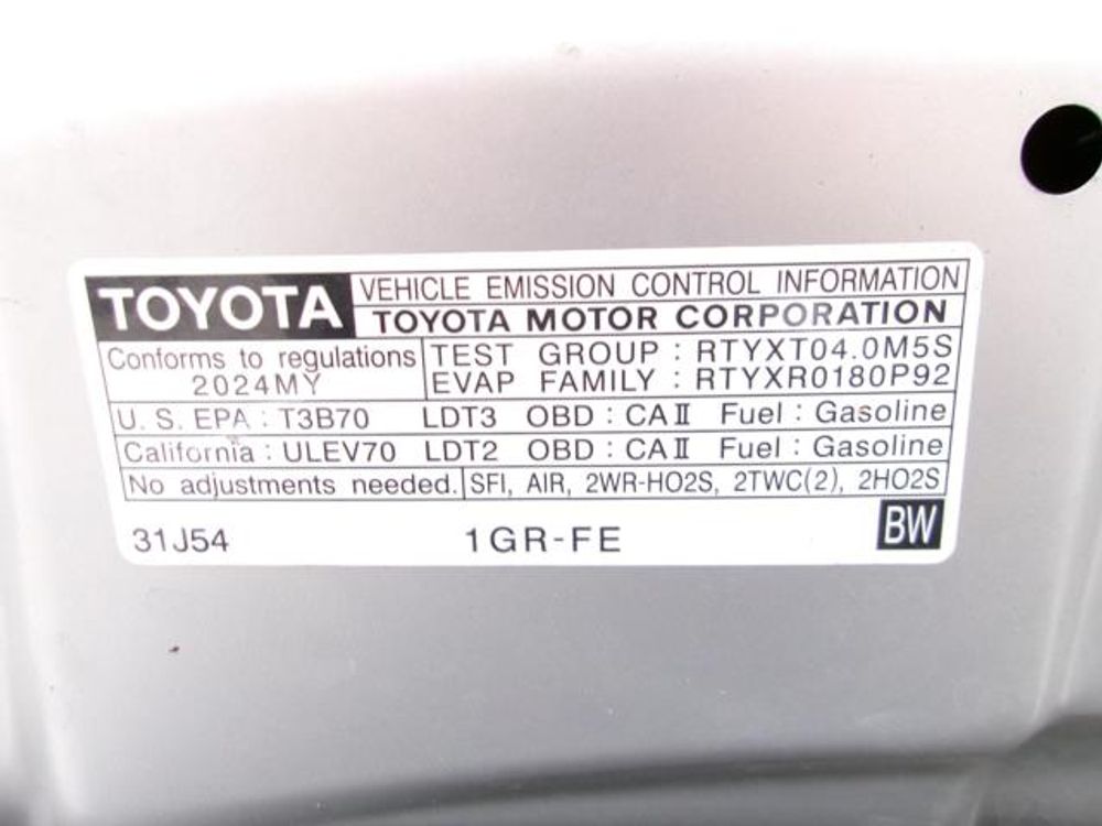 2024 Toyota 4Runner TRD Off Road