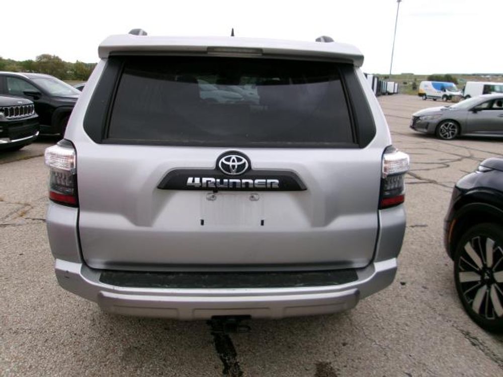 2024 Toyota 4Runner TRD Off Road