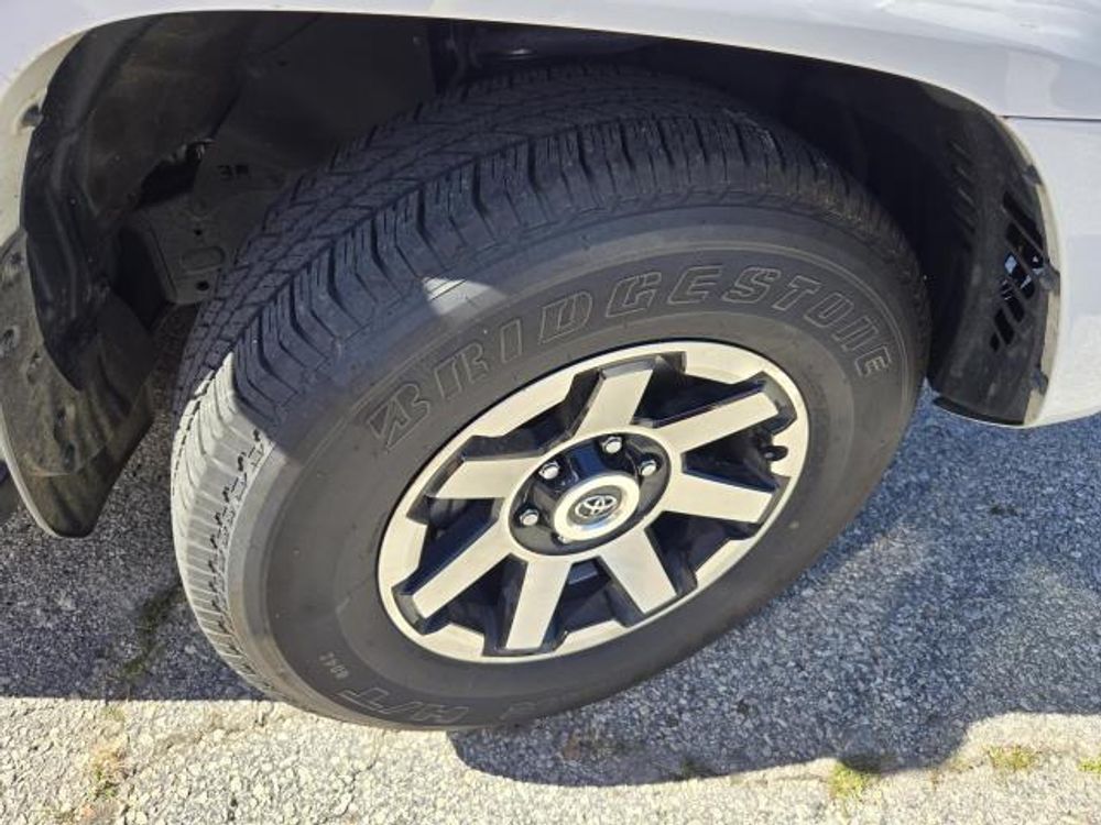 2024 Toyota 4Runner TRD Off Road