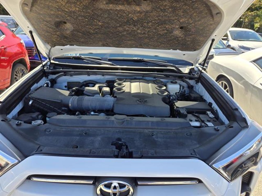 2024 Toyota 4Runner TRD Off Road