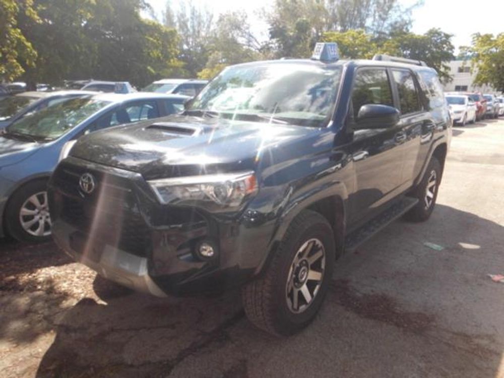 2024 Toyota 4Runner TRD Off Road