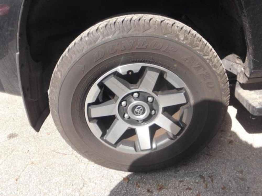 2024 Toyota 4Runner TRD Off Road
