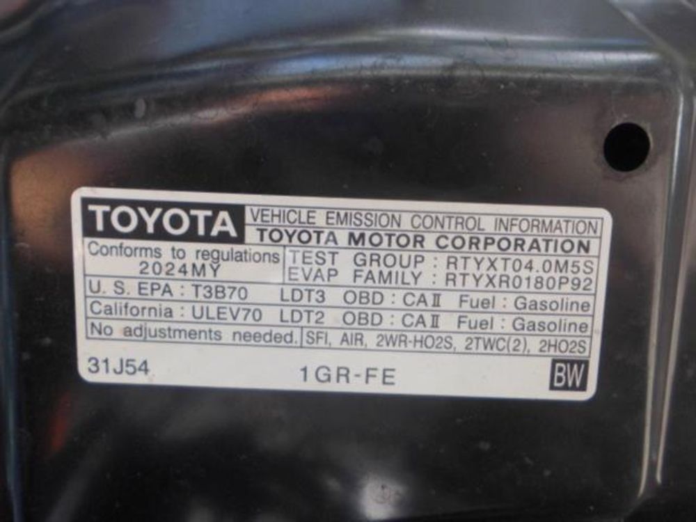 2024 Toyota 4Runner TRD Off Road