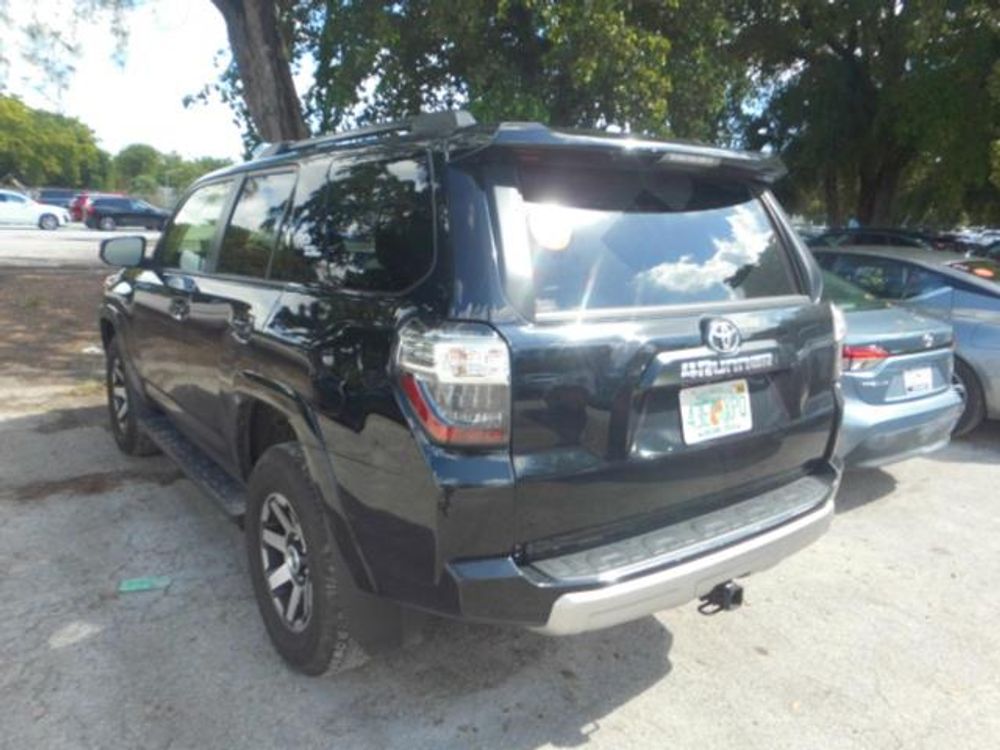 2024 Toyota 4Runner TRD Off Road