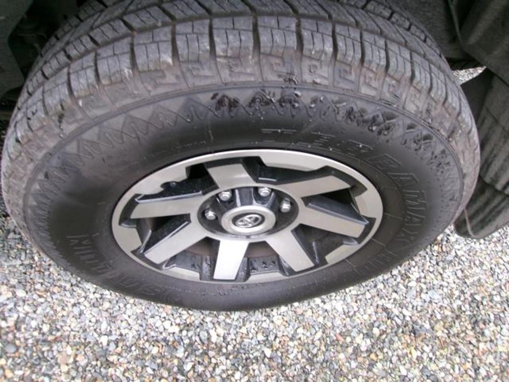 2024 Toyota 4Runner TRD Off Road