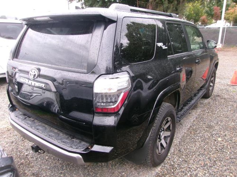 2024 Toyota 4Runner TRD Off Road