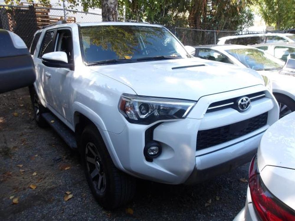 2024 Toyota 4Runner TRD Off Road