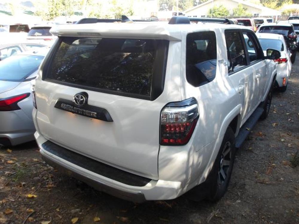 2024 Toyota 4Runner TRD Off Road