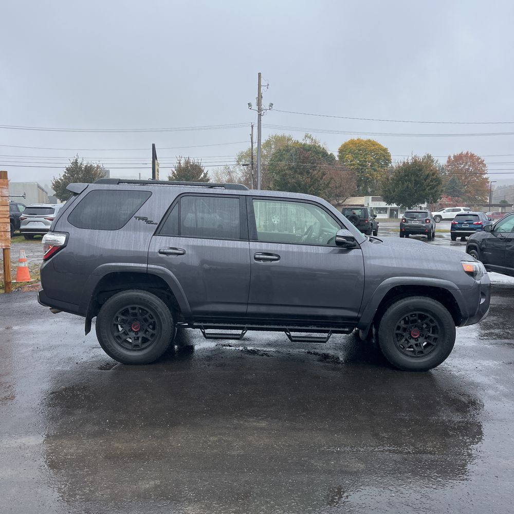 2022 Toyota 4Runner TRD Off-Road Premium