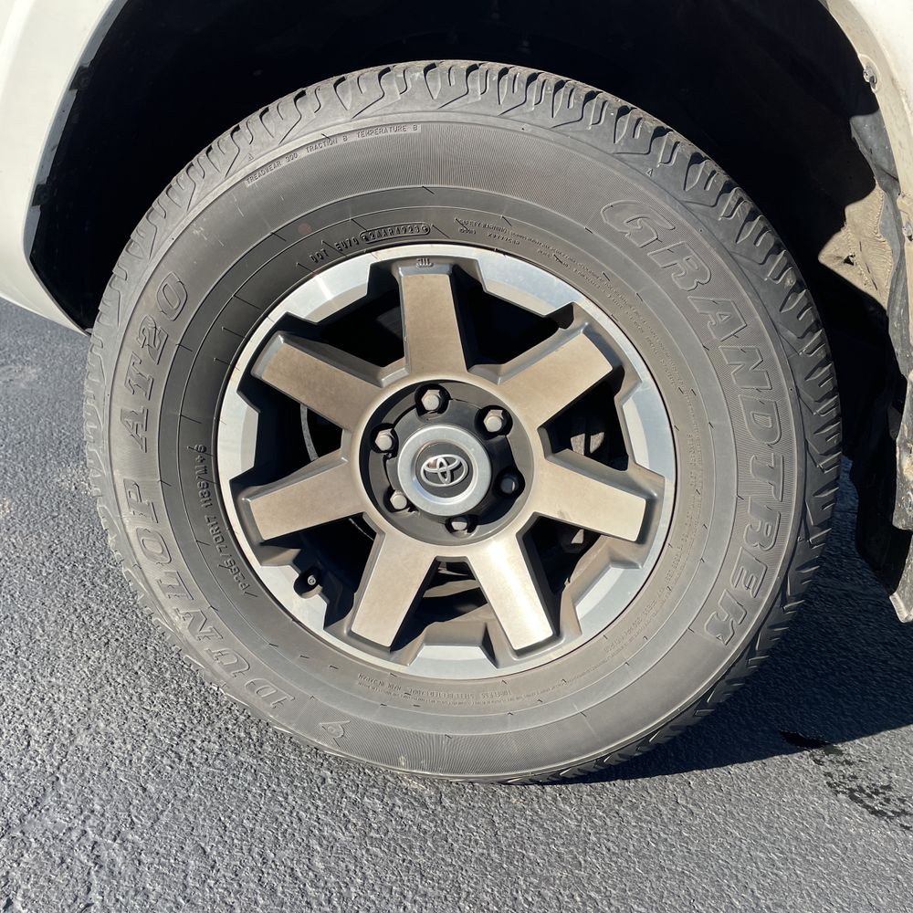 2024 Toyota 4Runner TRD Off-Road Premium