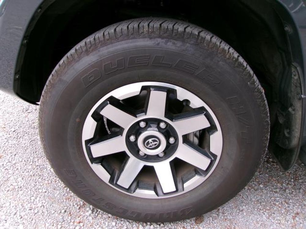 2024 Toyota 4Runner TRD Off Road