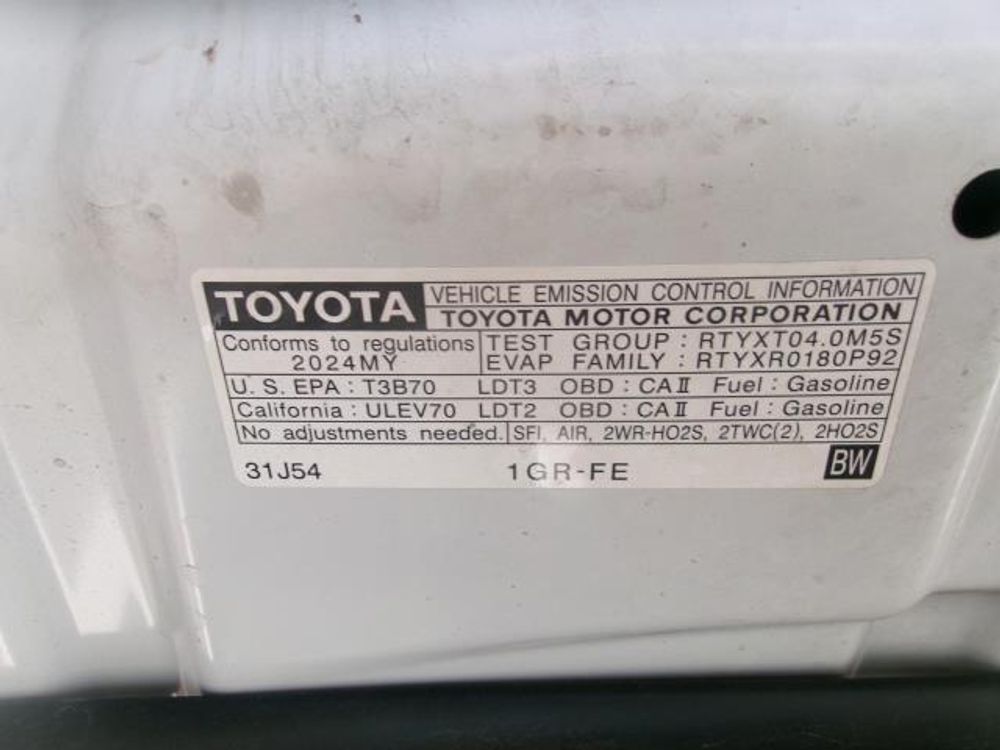 2024 Toyota 4Runner TRD Off Road