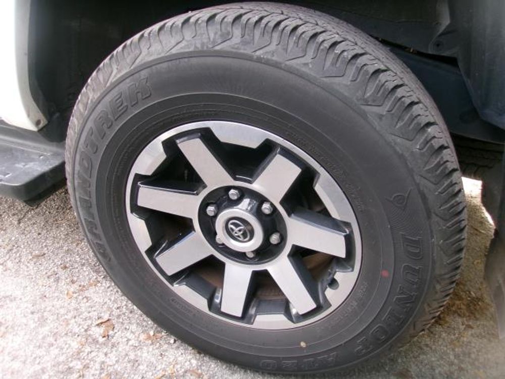 2024 Toyota 4Runner TRD Off Road