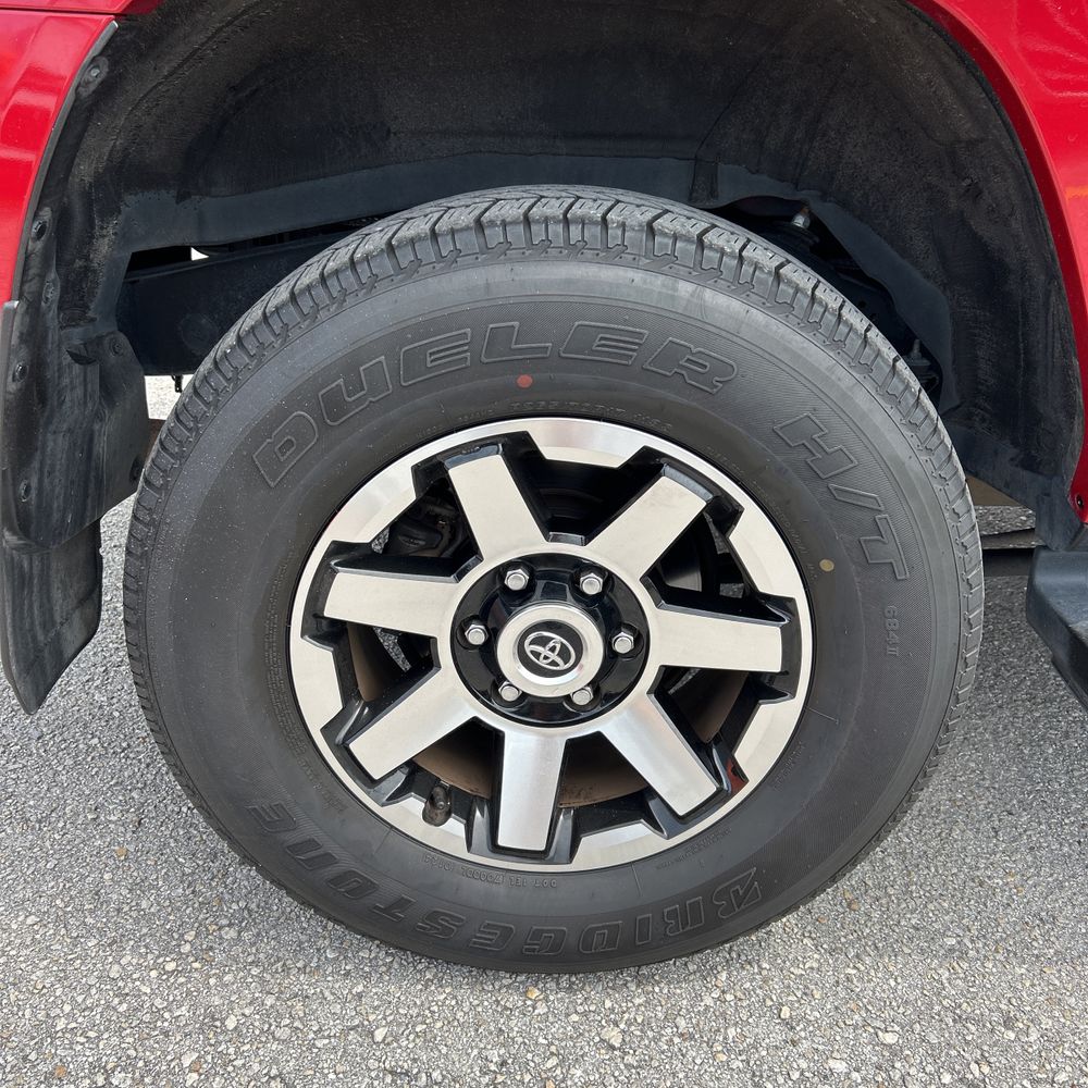 2024 Toyota 4Runner TRD Off-Road Premium