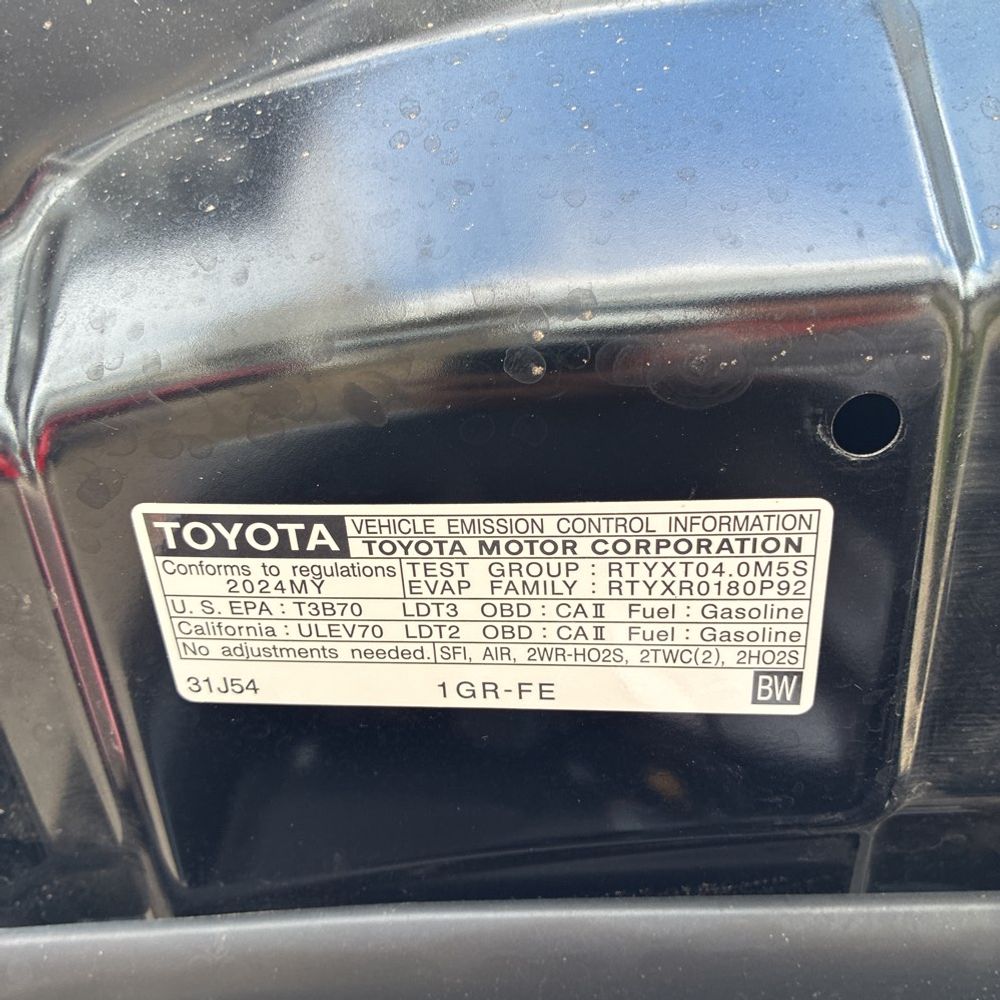 2024 Toyota 4Runner TRD Off-Road Premium