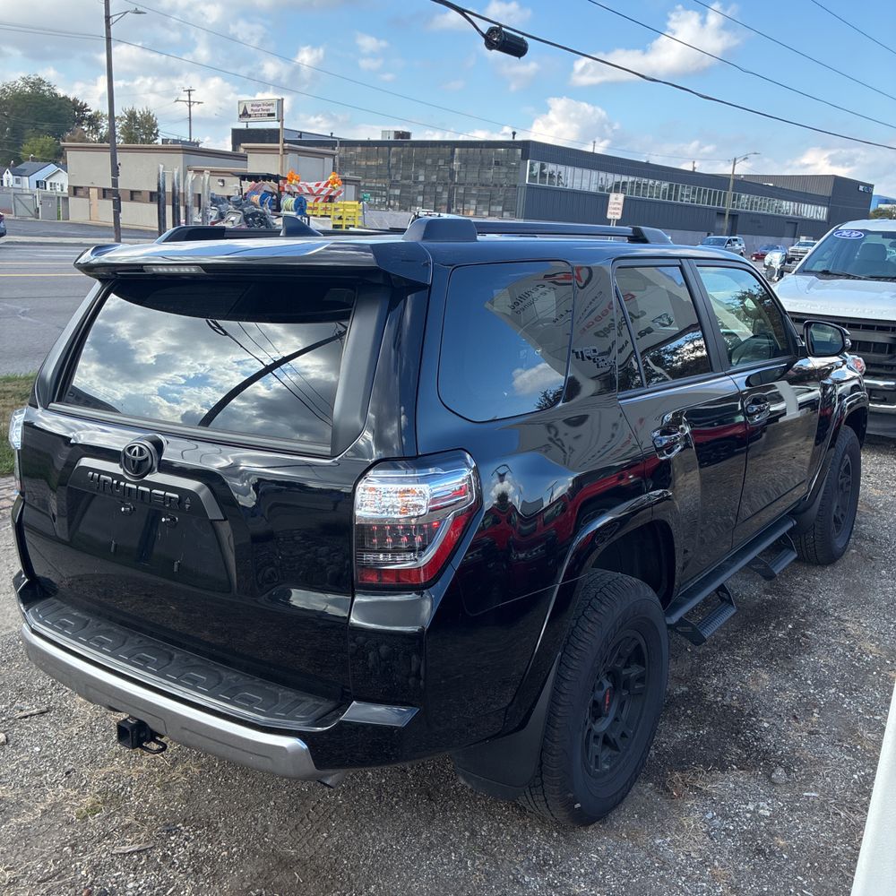 2024 Toyota 4Runner TRD Off-Road Premium