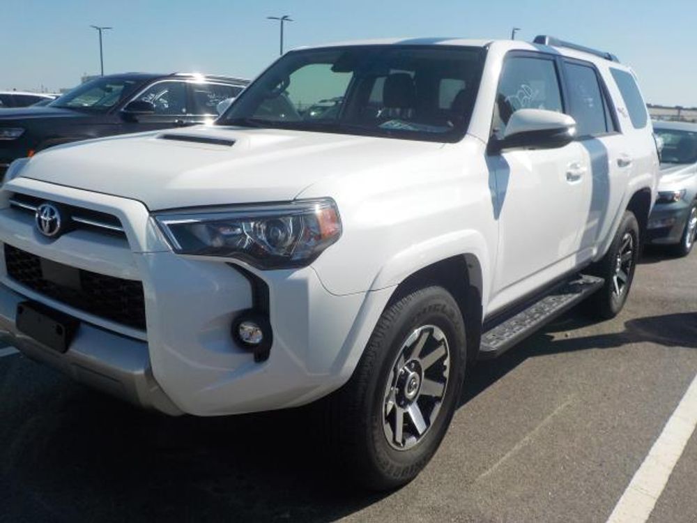 2024 Toyota 4Runner TRD Off Road