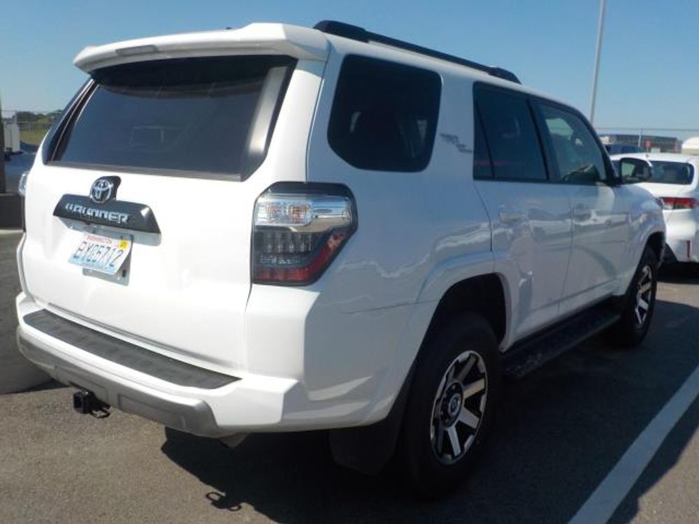 2024 Toyota 4Runner TRD Off Road