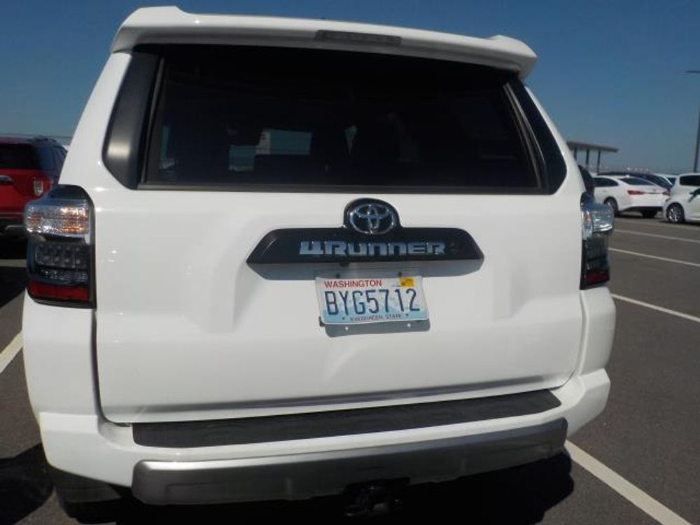 2024 Toyota 4Runner TRD Off Road