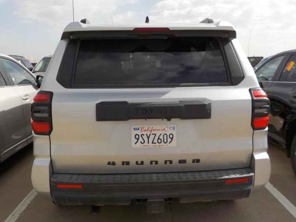 2025 Toyota 4Runner SR5
