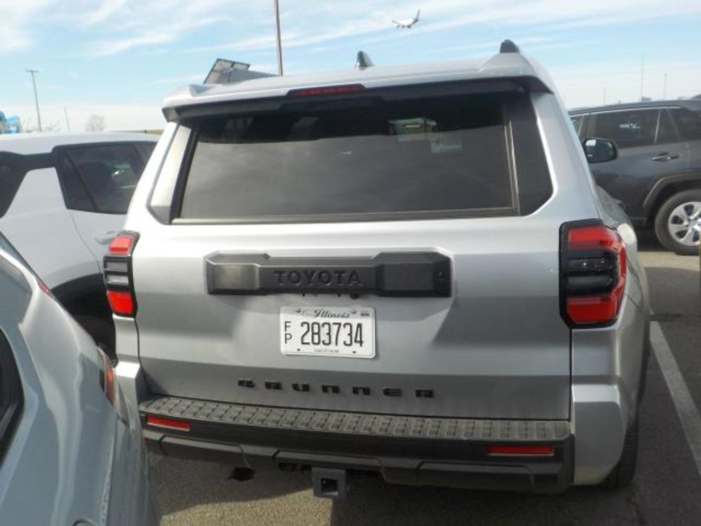 2025 Toyota 4Runner SR5