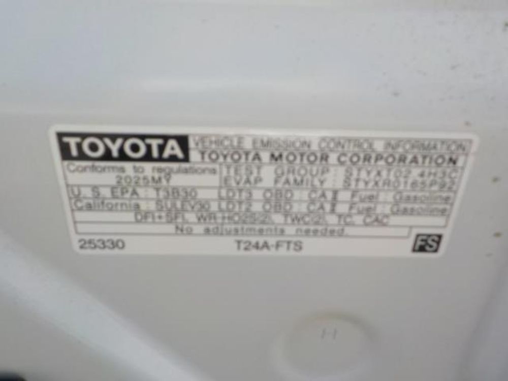 2025 Toyota 4Runner SR5