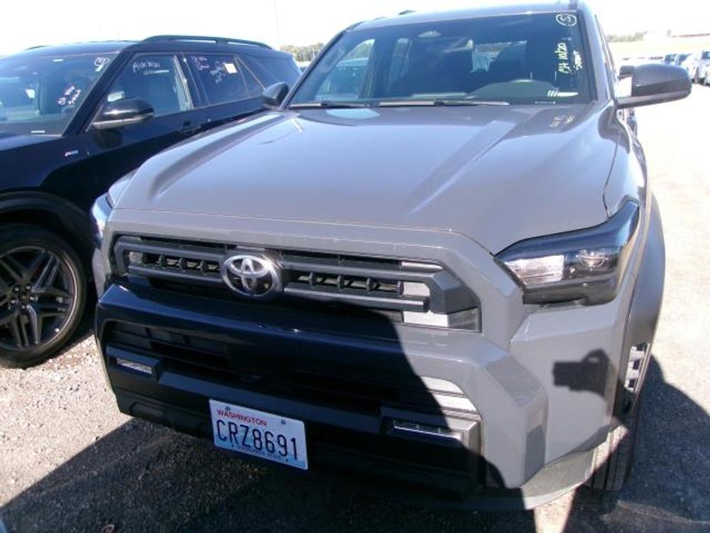 2025 Toyota 4Runner SR5