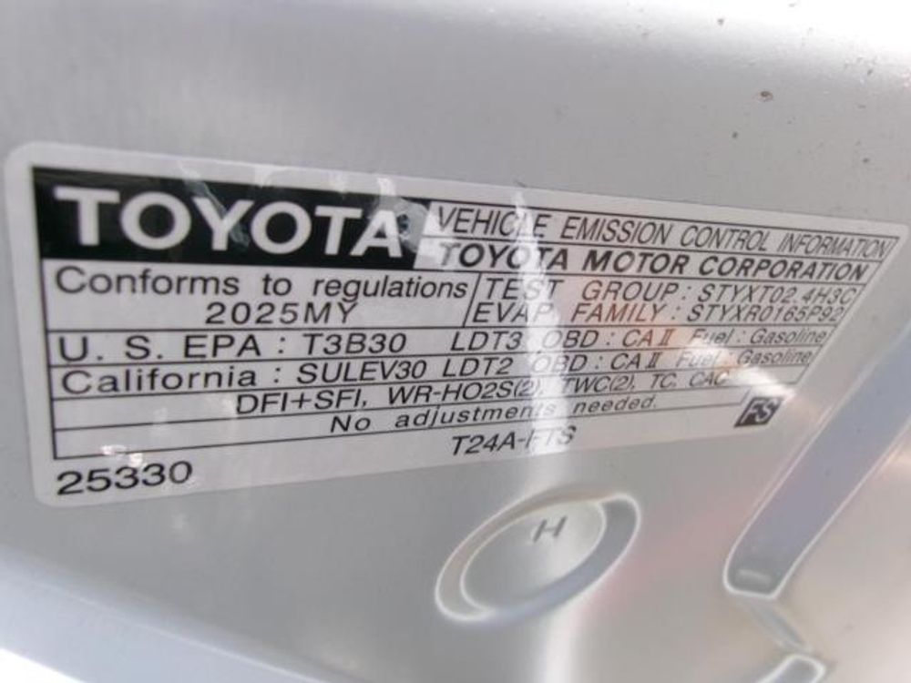 2025 Toyota 4Runner SR5