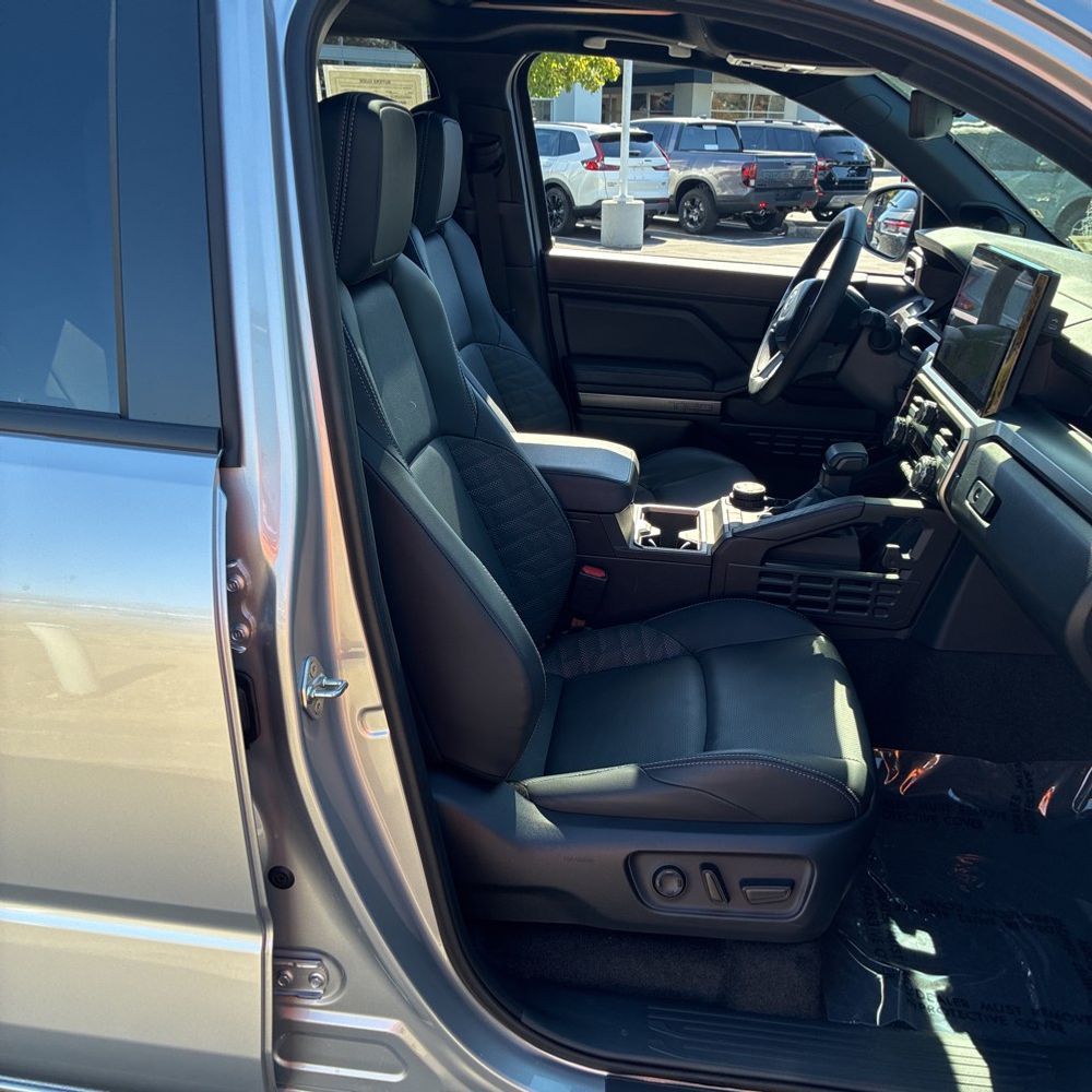 2025 Toyota 4Runner TRD Off-Road Premium