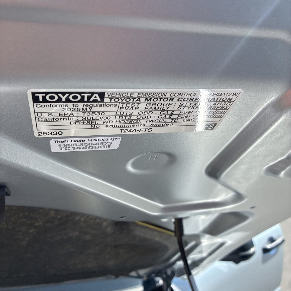2025 Toyota 4Runner TRD Off-Road Premium
