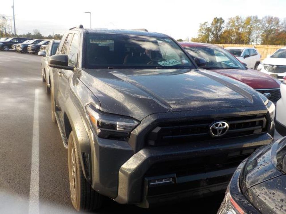 2025 Toyota 4Runner SR5