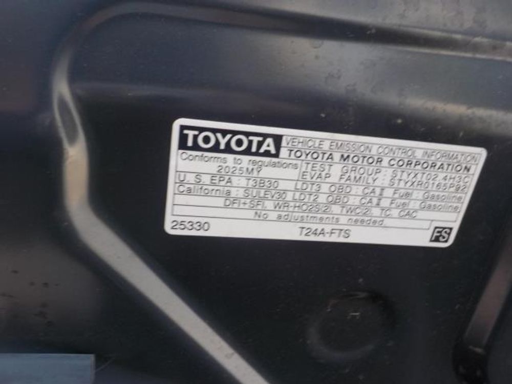 2025 Toyota 4Runner SR5